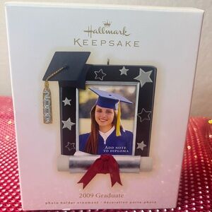 Hallmark Keepsake 2009 Ornament Congrats, Grad! Photo Holder NIB